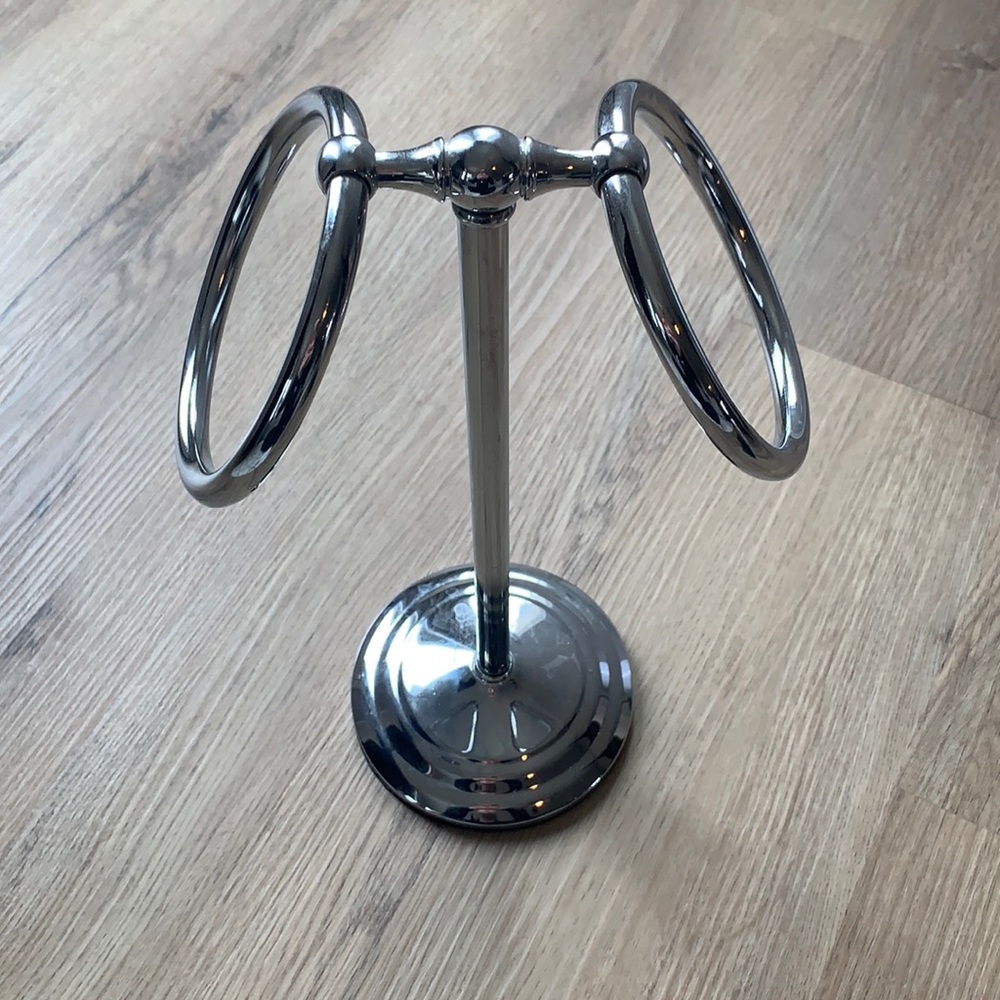 Chrome Hand Towel Holder